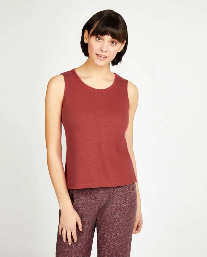 Sleeveless Scoop Neck Embroidered Slub Linen Top